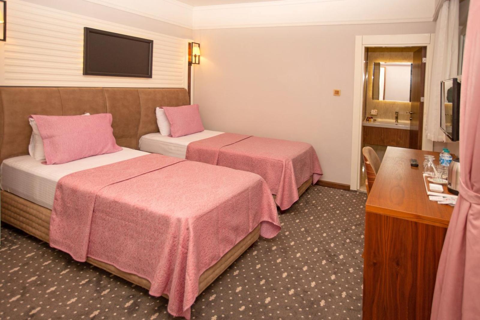 Jolnar Garden Hotel Macka エクステリア 写真